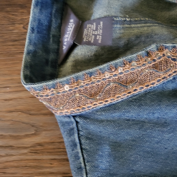 Sold❗️90s jean jacket - Picture 3 of 5